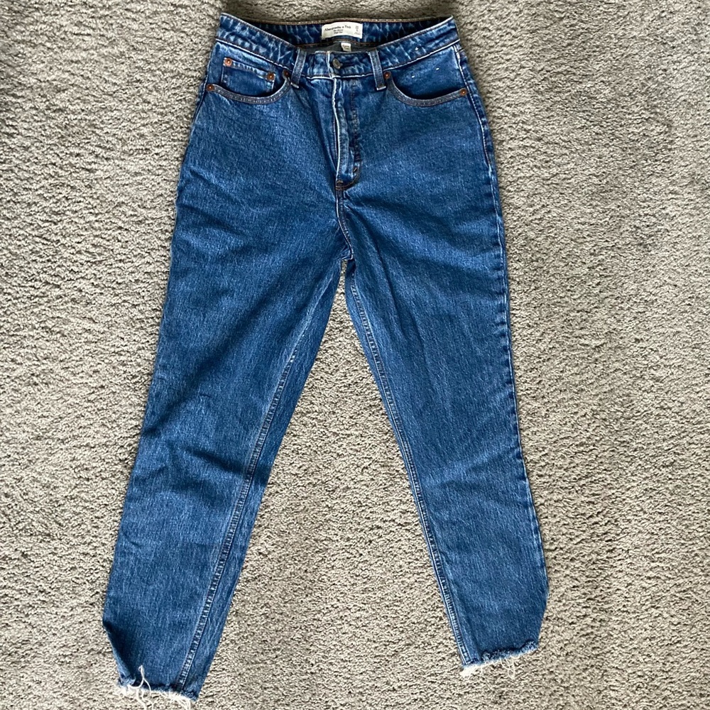 Abercrombie & Fitch High Rise Jeans